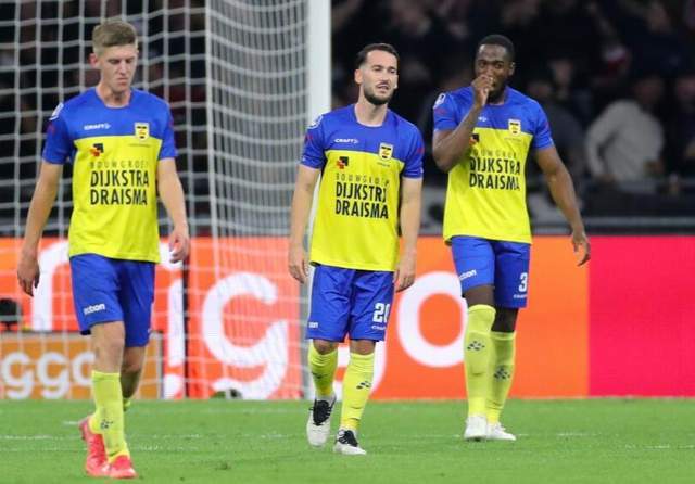 赛中展现出 赛中展现出