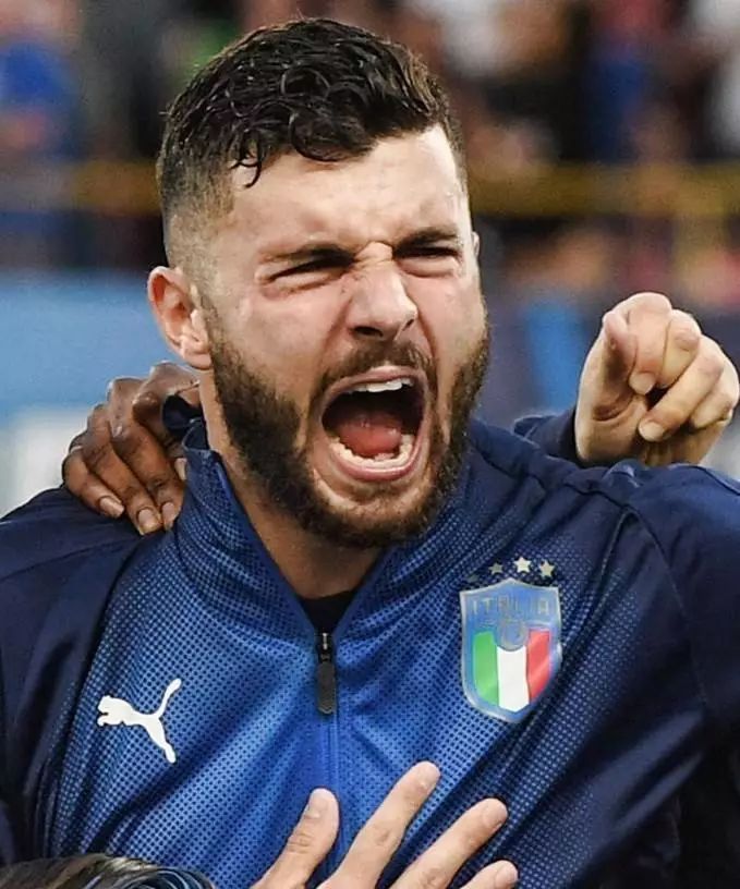 的是动作 的是动作