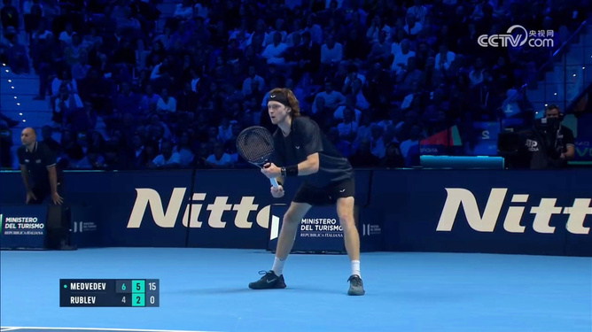 中在三点 中在三点