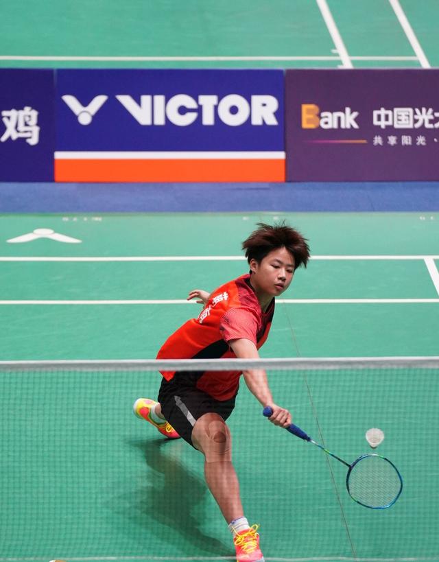 当体系与个 当体系与个